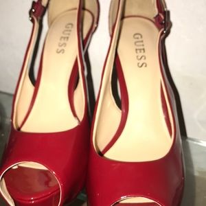 Size 7 guess cherry red heels
